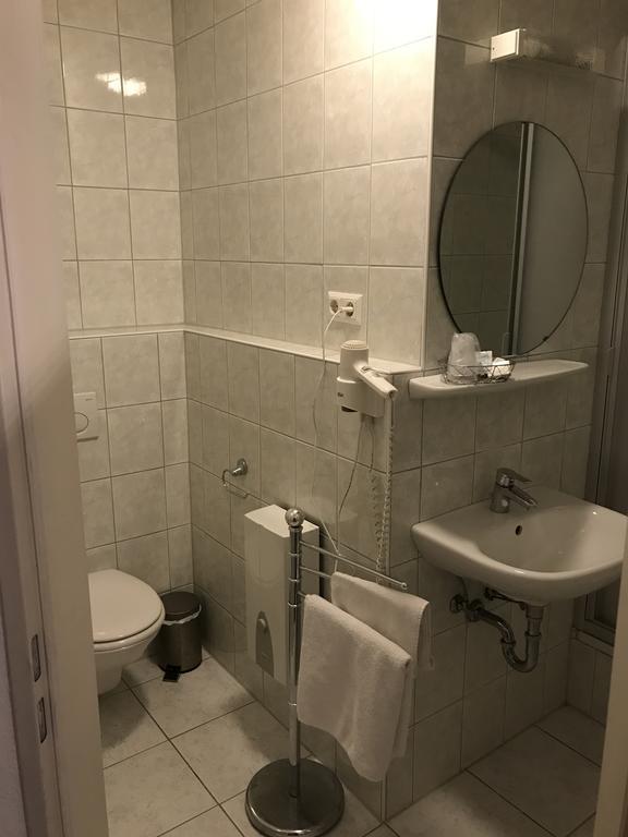 Hotel Junkerhaus Bad Salzuflen Quarto foto